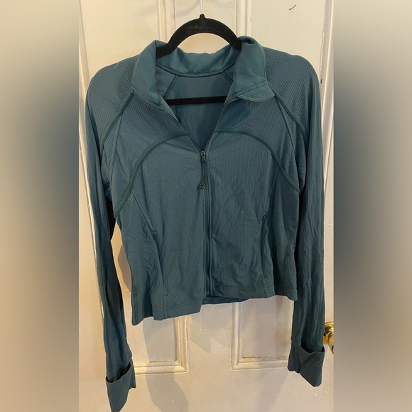 Lululemon Ribbed Nulu Cropped Define Jacket
Green Jasper | women’s size 12 - Picture 3 of 5